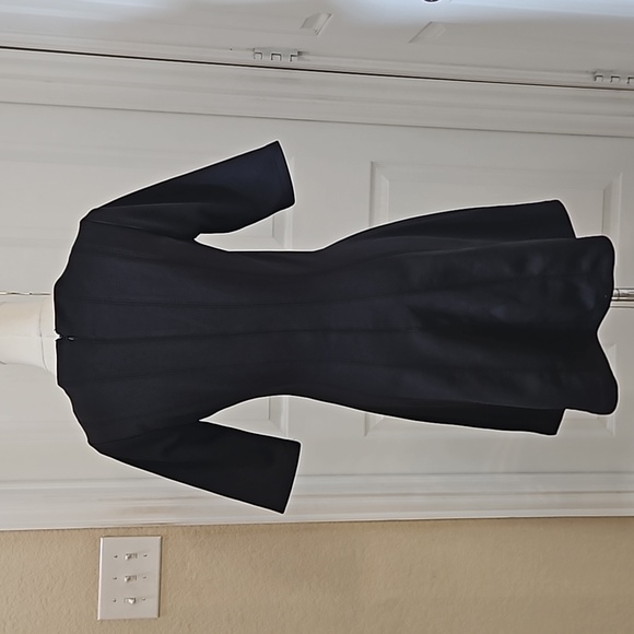 Forever 21 Scoop Neck Fit & Flare Mini Black Dress Size Small - Picture 2 of 7